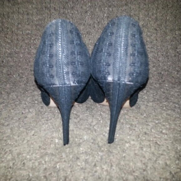 BADGLEY MISCHKA-BRYNN-Black Lace and Nude Pumps-Size 7.5M-Excellent - Picture 3 of 8